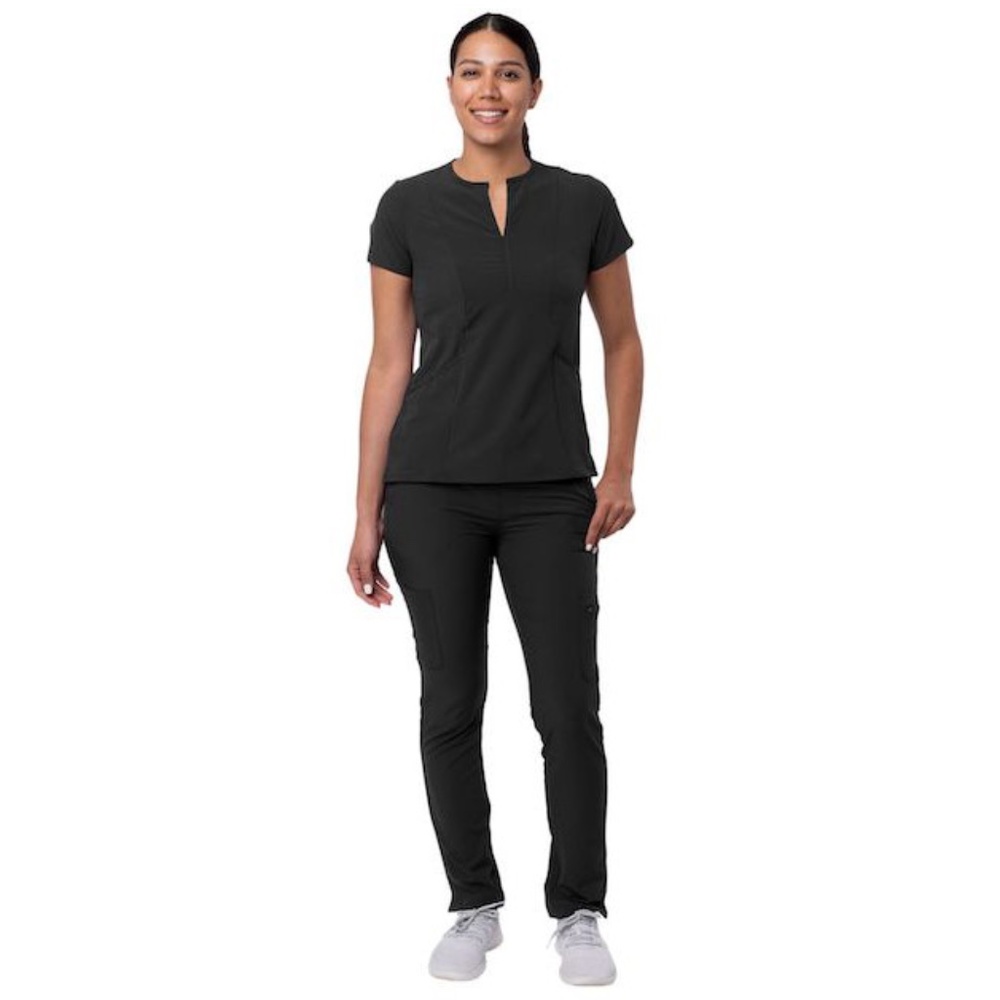 NWT Women’s Go Higher Scrub XL Set